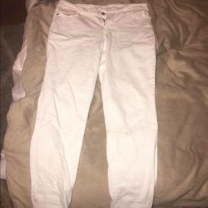 American Eagle white skinny jeans